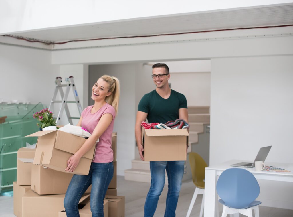 couple moving into a house